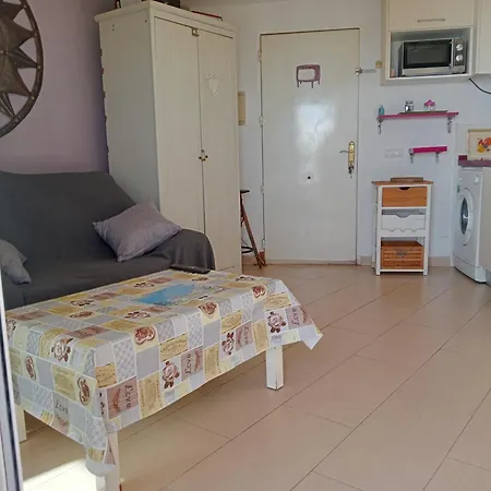 Mar Apartment